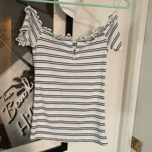 OFF THE SHOULDER STRIPED SHIRT